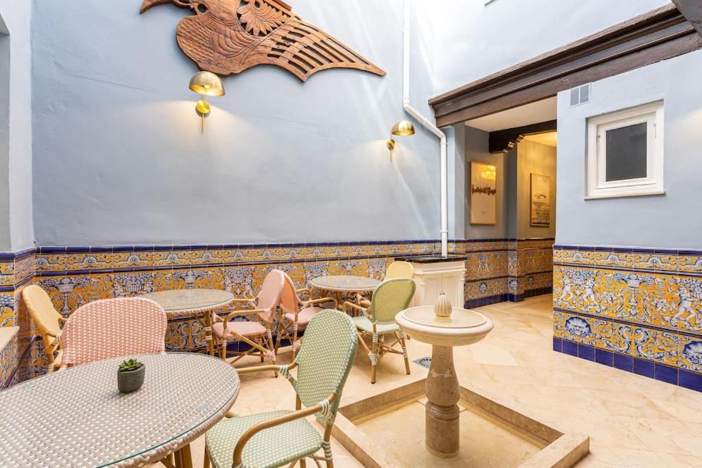 5. Casa De Alma. In Historic House Málaga